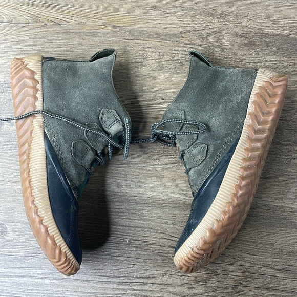 SOREL Women’s Green, Black Out N About Mid Camo Ankle Waterproof Boots, sz 9.5 - Picture 2 of 11